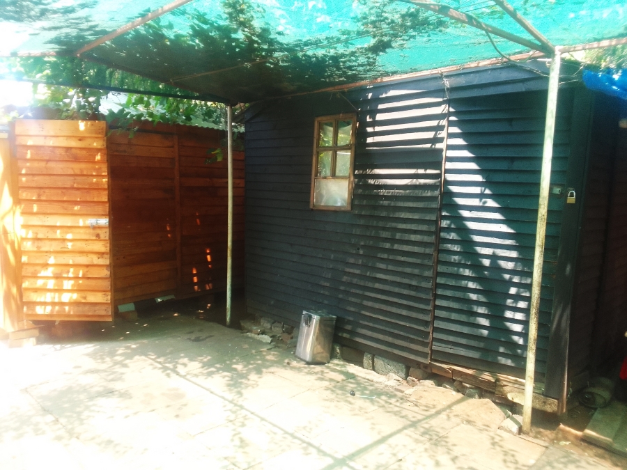 2 Bedroom Property for Sale in Geelhoutpark North West